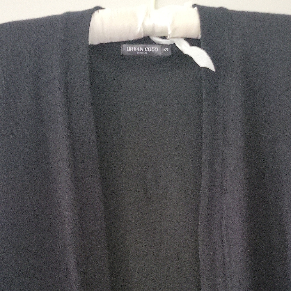 Black Open-Front Cardigan Sweater - Picture 3 of 4